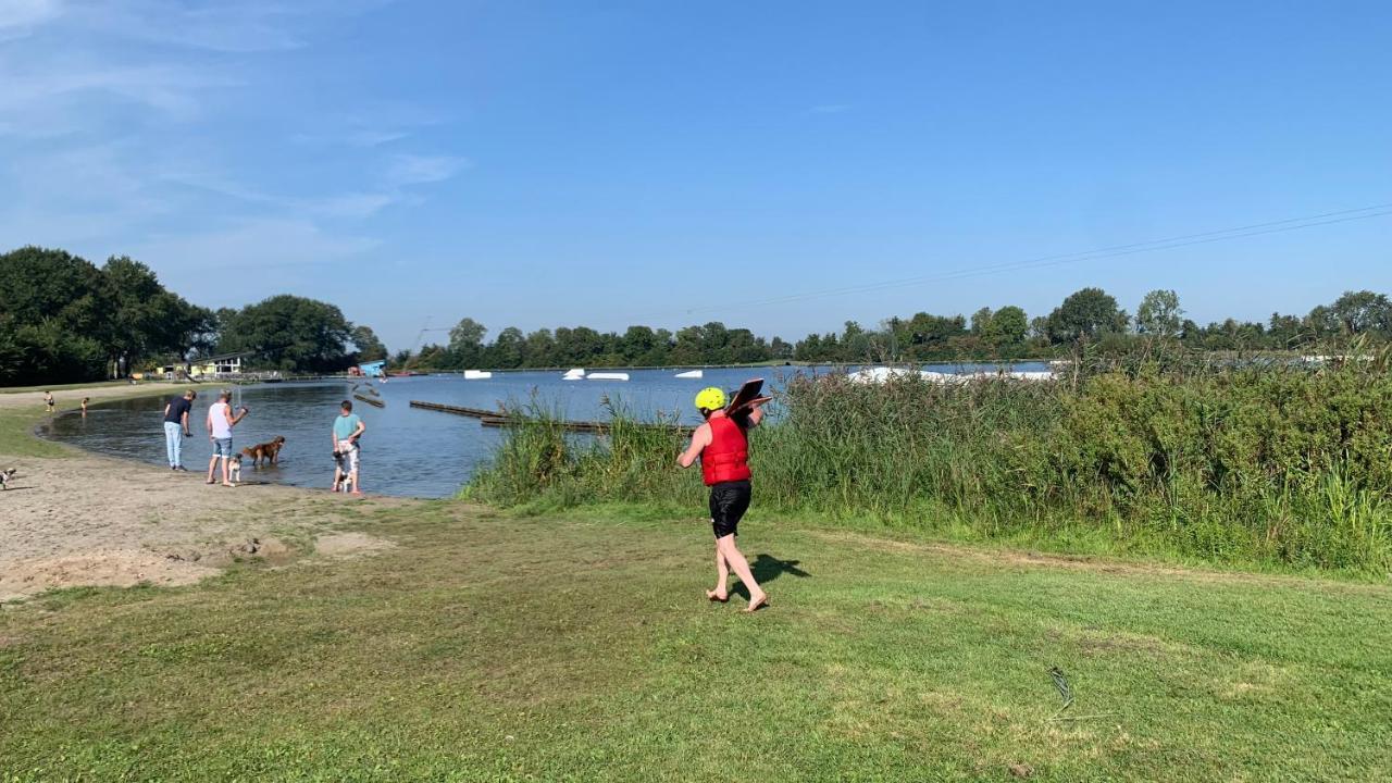 'T Paviljoenhus Bij Sneekermeer Offingawier ภายนอก รูปภาพ